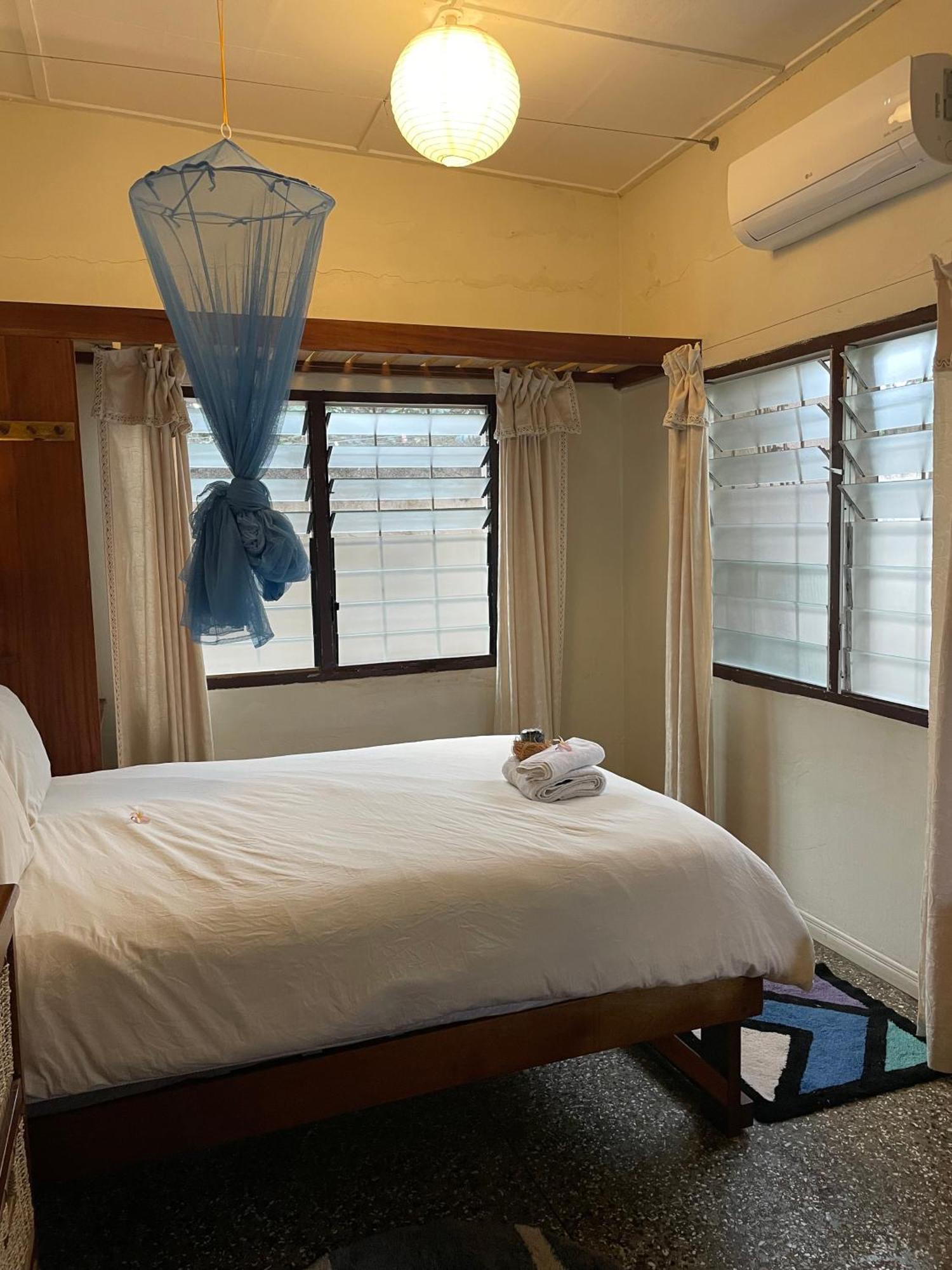 Hechtech House Apartman Accra Kültér fotó